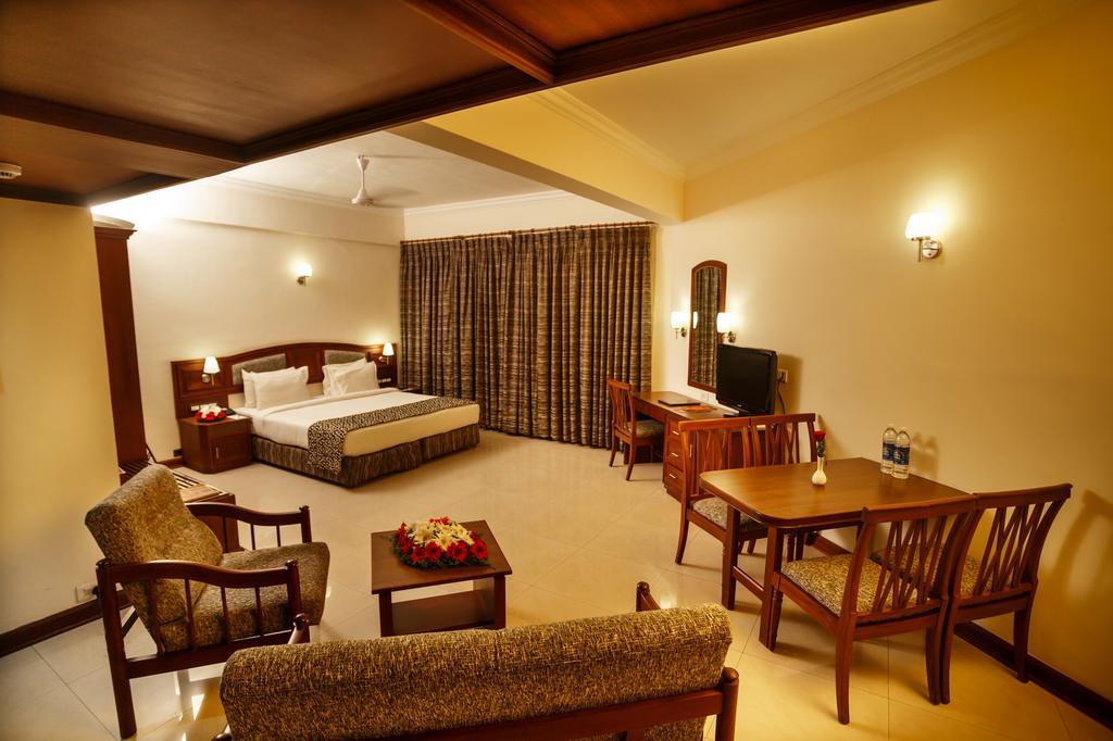 Hotel Elite Palazzo Kochi Ngoại thất bức ảnh